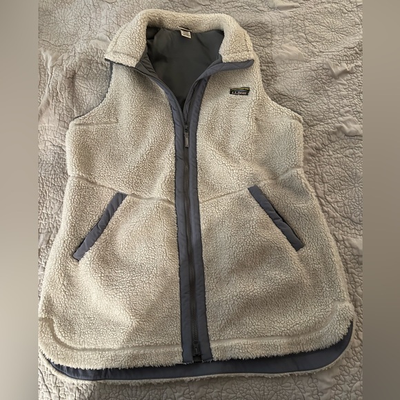 LL Bean plus size Sherpa vest, 1X - Picture 1 of 7